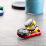 Пластичен привезок со компас - Image 7