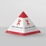 Календар столен пирамида